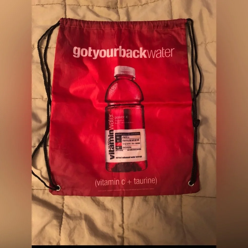 Vintage Vitamin Water Bag 🤍